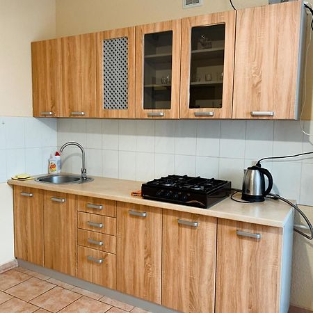 Apartments Domovik Мостова 5 Кв 38 Mukacheve Ngoại thất bức ảnh